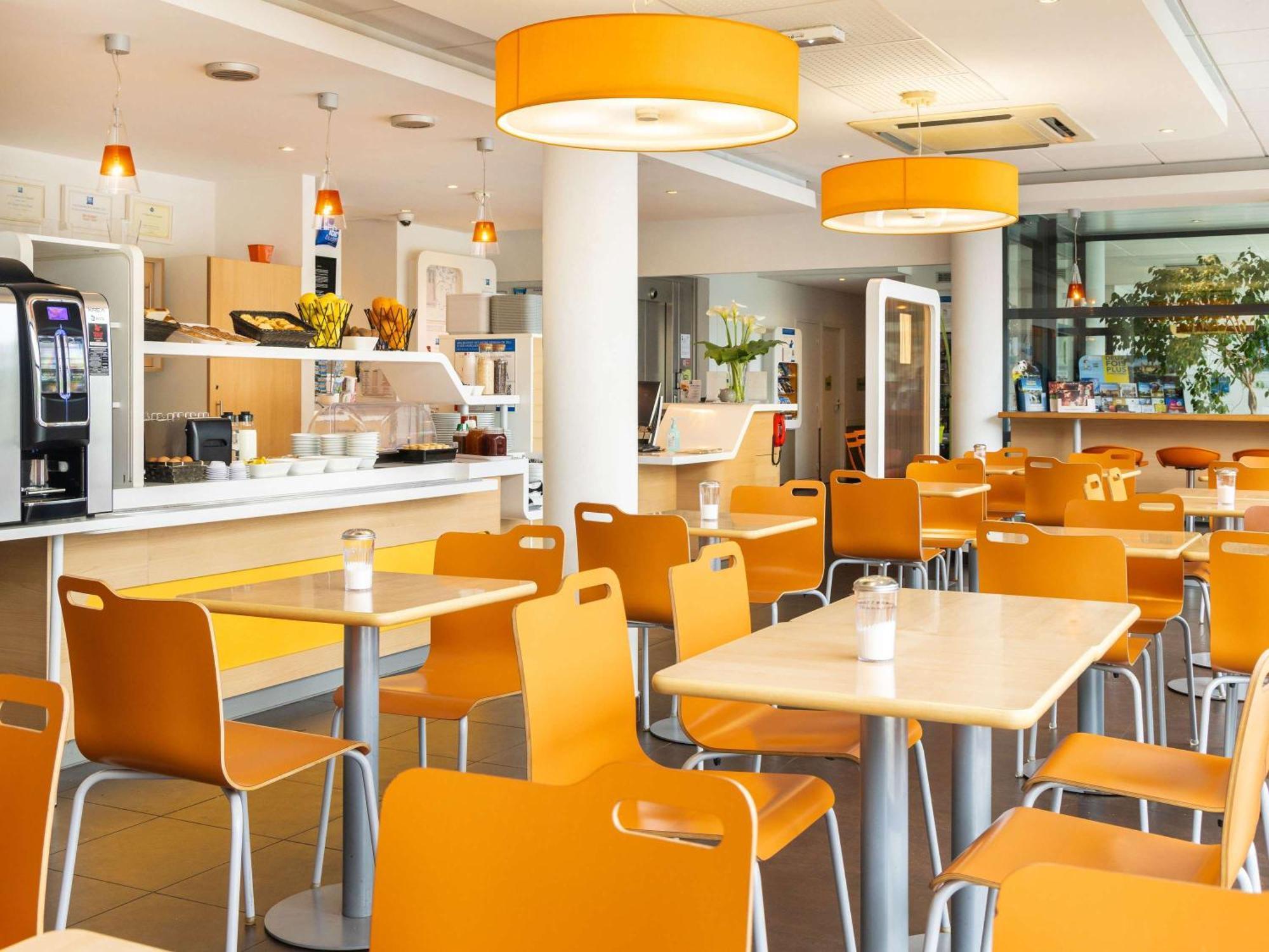 Ibis Budget Tours Nord מראה חיצוני תמונה