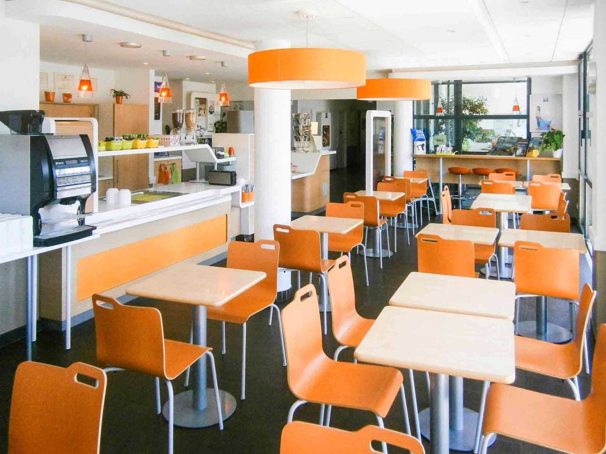Ibis Budget Tours Nord מראה חיצוני תמונה